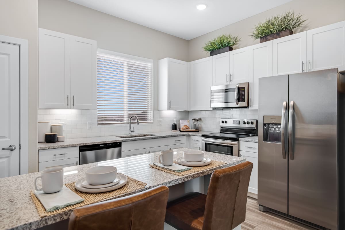 Avilla Grove apartment photo