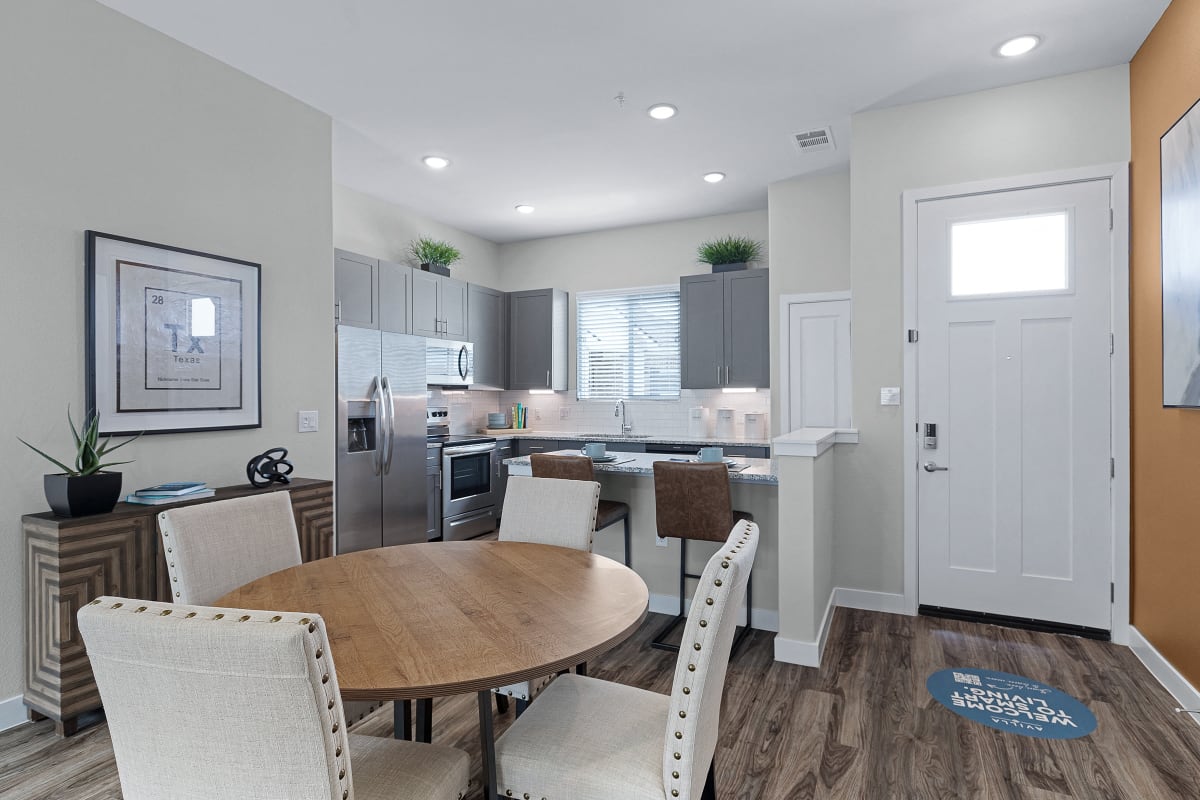 Avilla Springs apartment photo