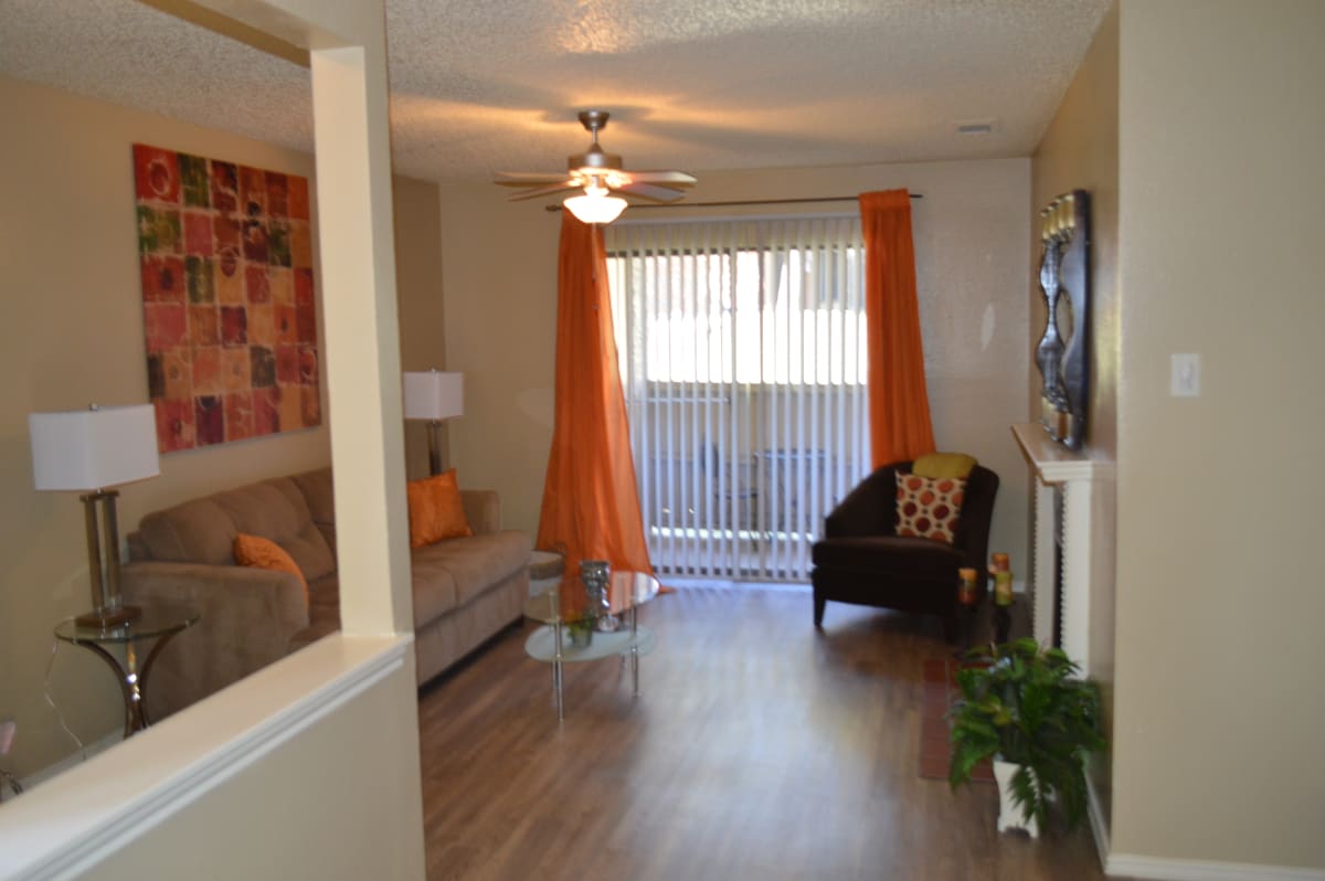 Apartments in 75216 Area Overton Park Apartments