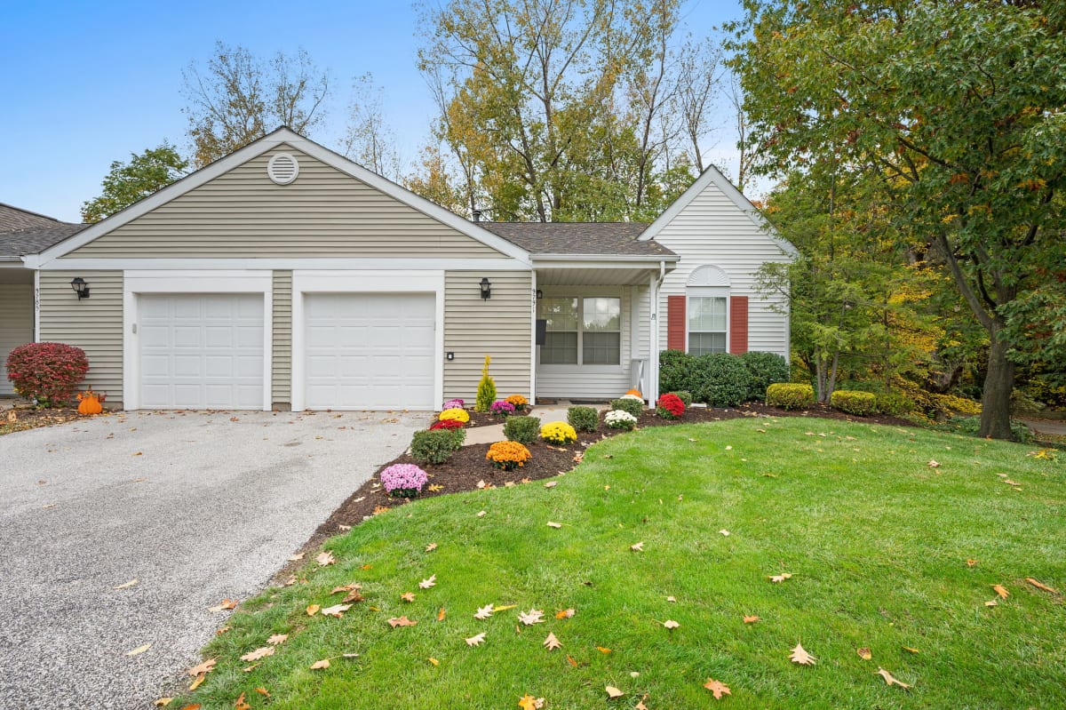 Photos and Video of Concord Place Apartments in Mentor, OH