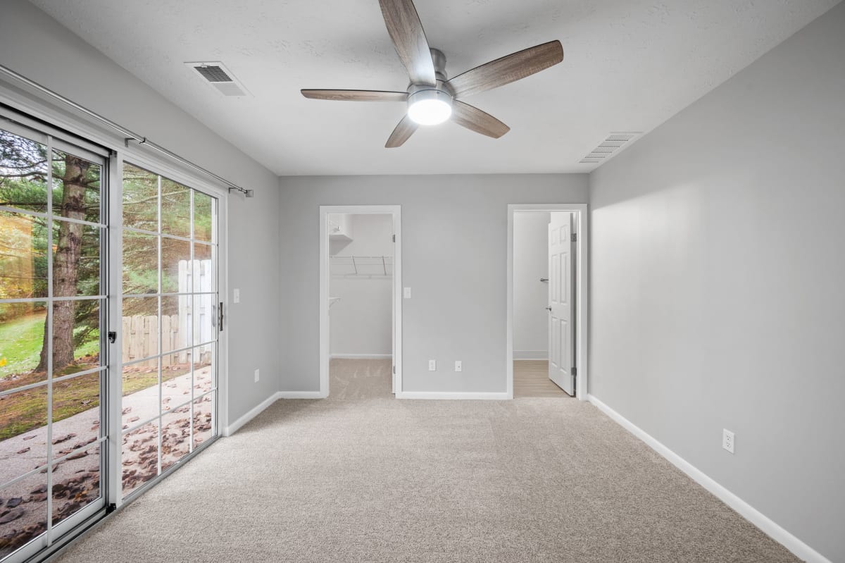 Photos and Video of Concord Place Apartments in Mentor, OH