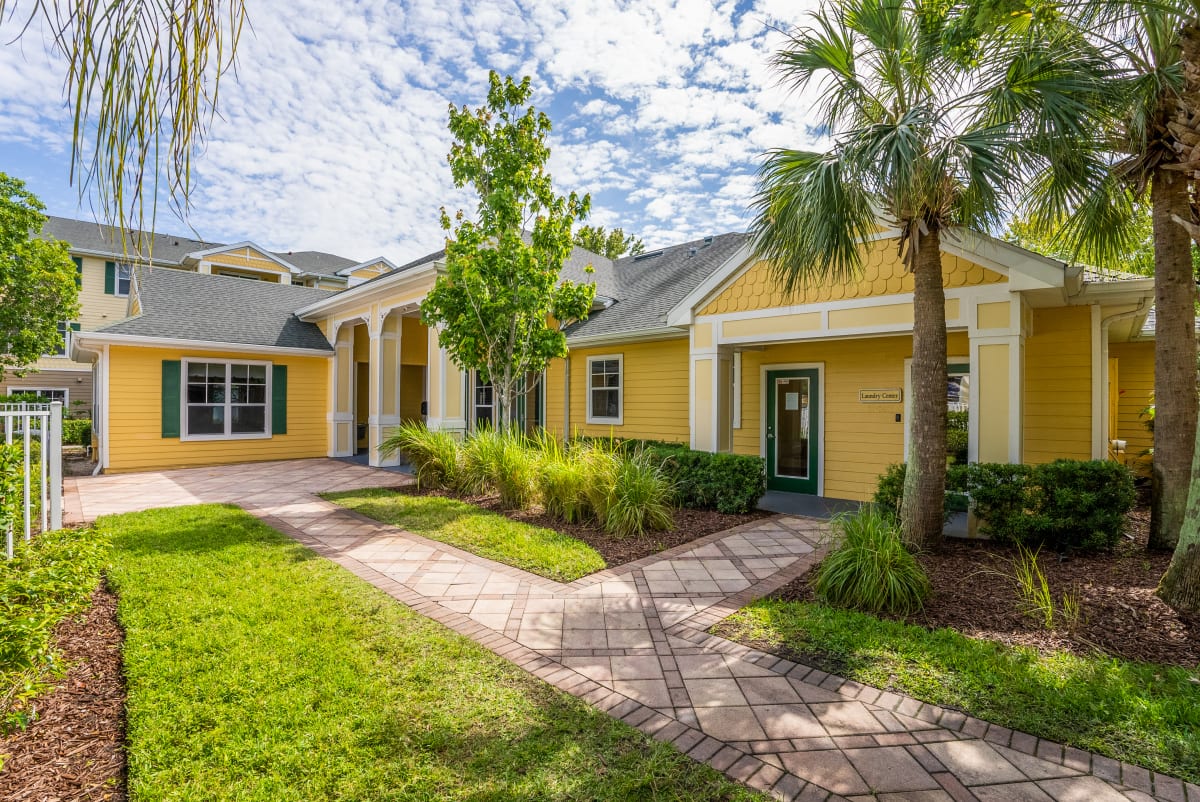 Photo Gallery Belleair Place Apartments