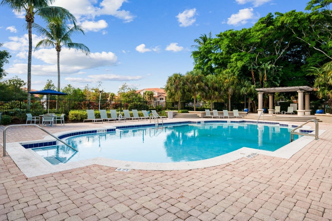 Boynton Beach Apartments for Rent | Via Lugano Apartments