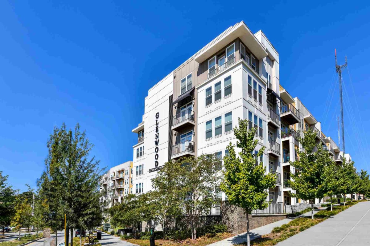 Grant Park Apartments Atlanta Glenwood at Grant Park Apartments
