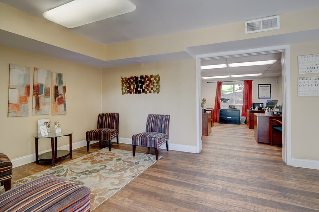 Apartments for Rent in Oxon Hill, MD Oaks at Oxon Hill