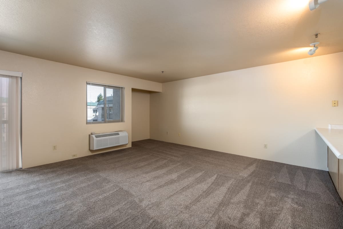 Senior Apartments in Rohnert Park | Altamont Apartments | Photo Gallery