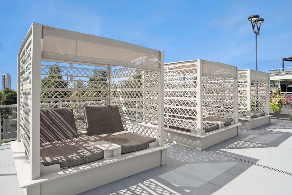 Westend outdoor seating area with lattice design - Denver, CO