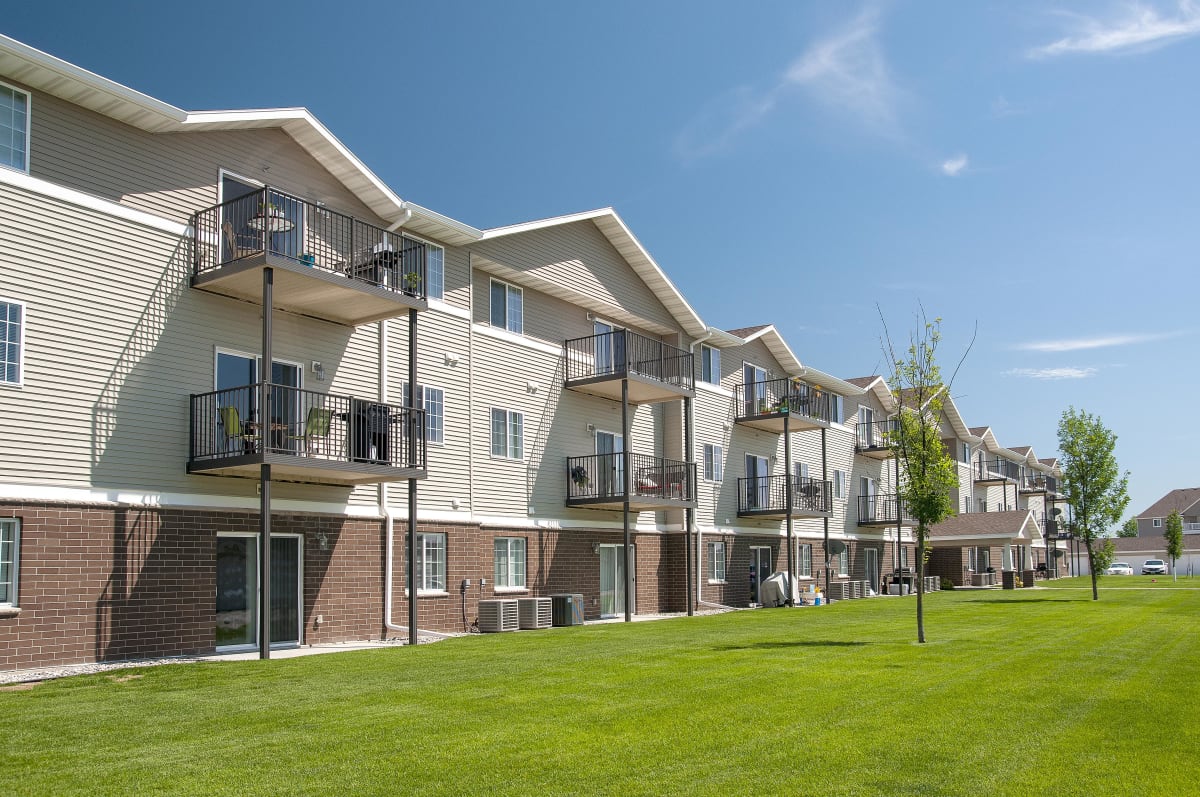 Ashland Apartment Homes exterior view of balconies - Grand Forks, ND