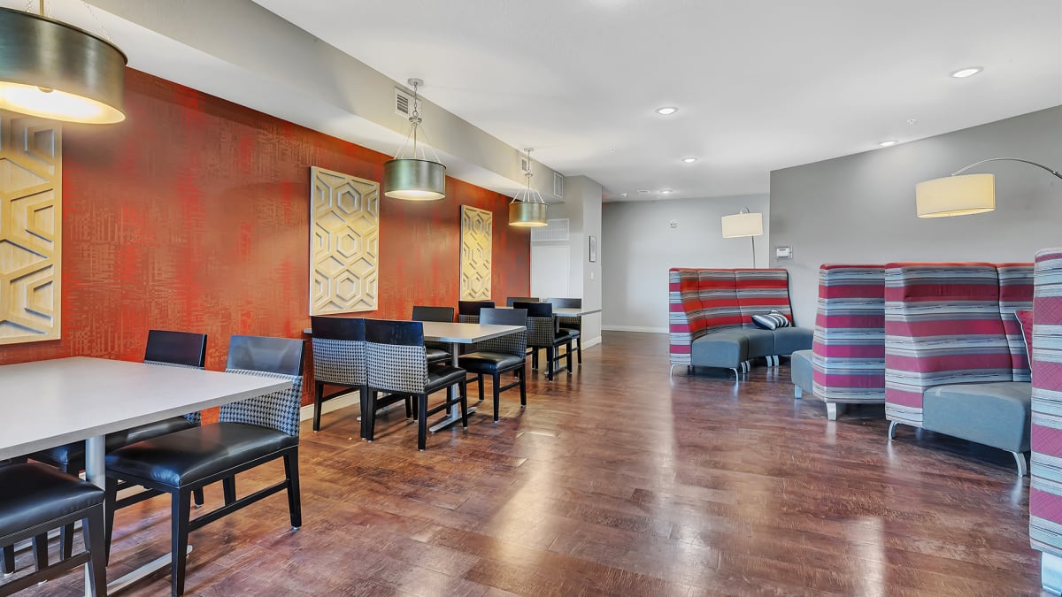 Monticello Crossings Wi-Fi lounge with tables and chairs - Monticello, MN