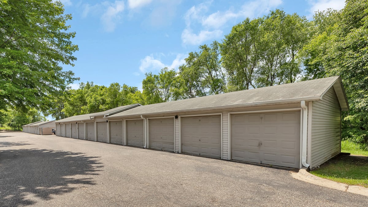 Monticello Village detached garages - Monticello, MN