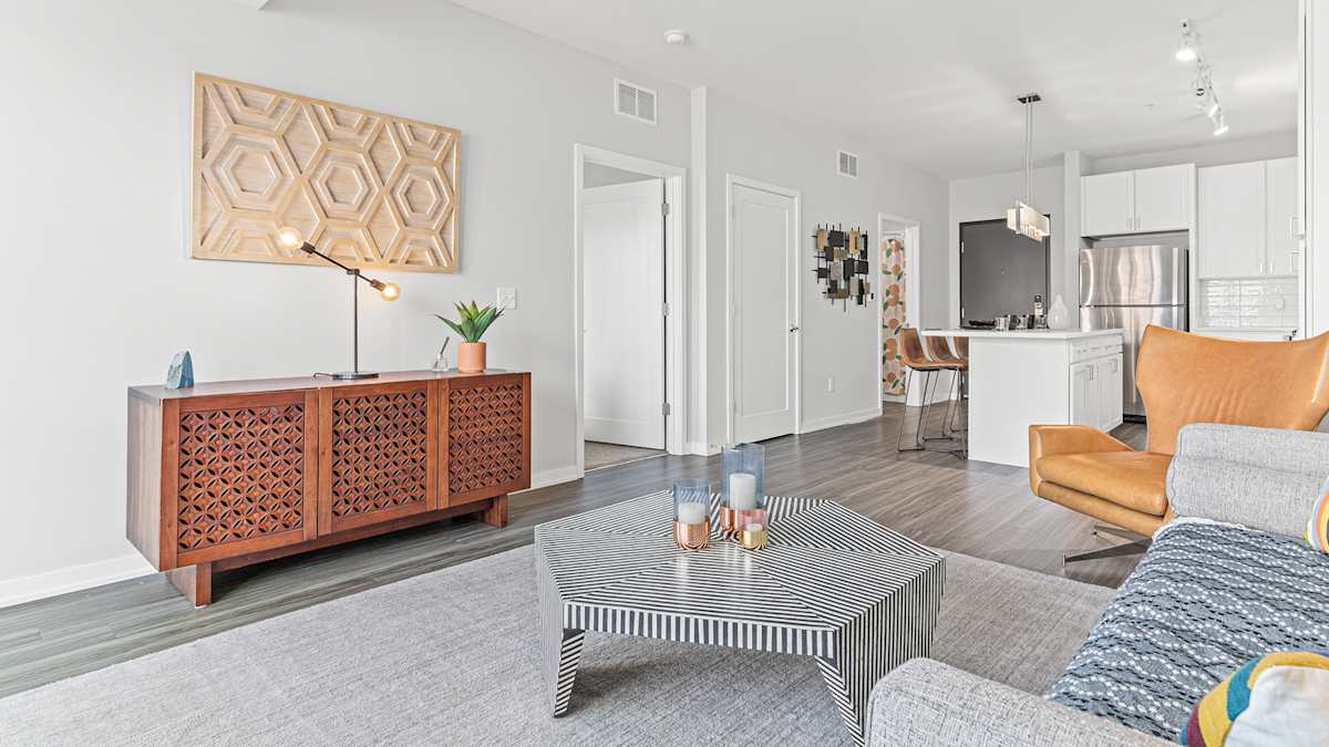 Oxbo Urban Rentals open living room layout - St. Paul, MN