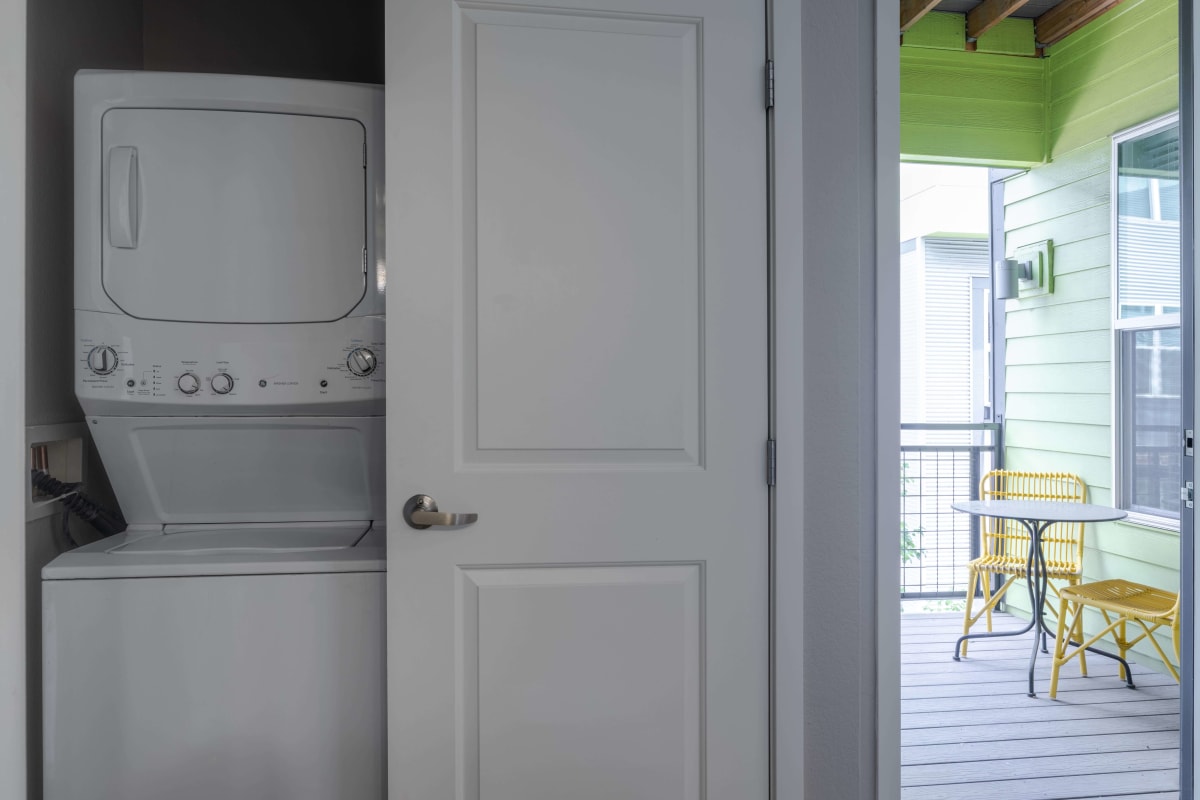 Westend in-unit washer and dryer - Denver, CO