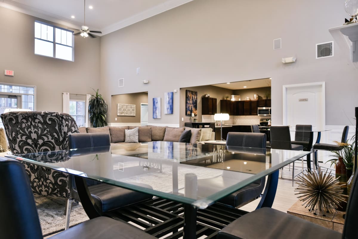 Whispering Ridge Apartments clubhouse seating area - Omaha, NE