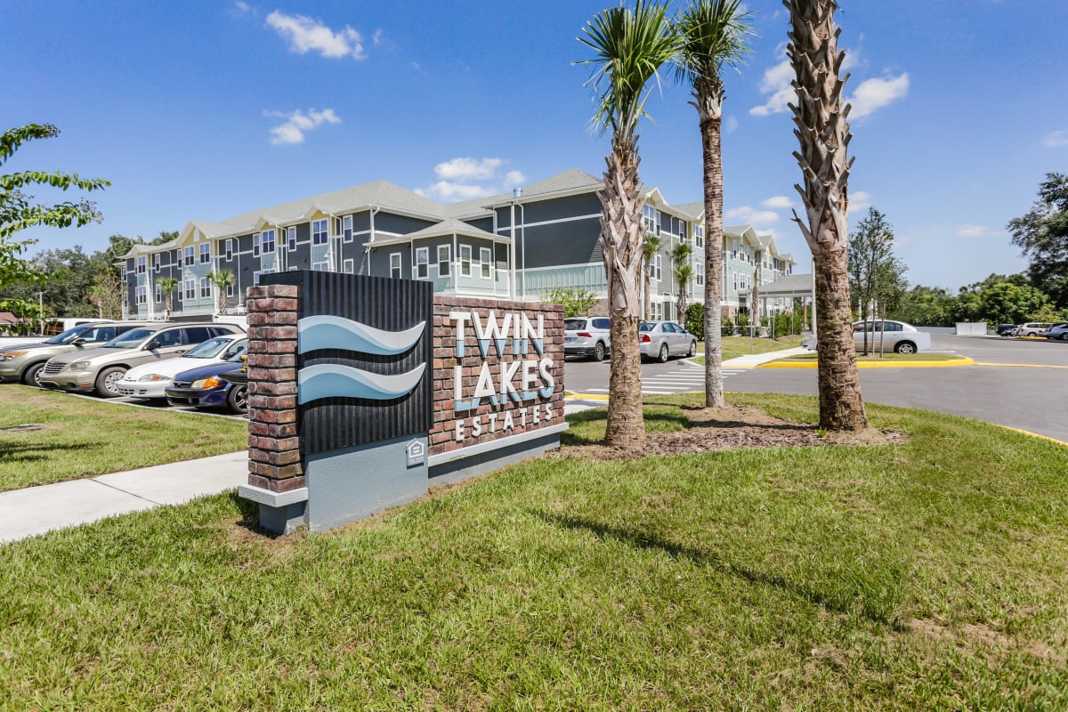 Photos and Video of Twin Lakes Estates I in Lakeland, FL