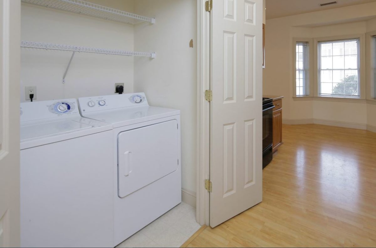 Photos and Video of Fairhaven Residential Garden Apartment Homes in