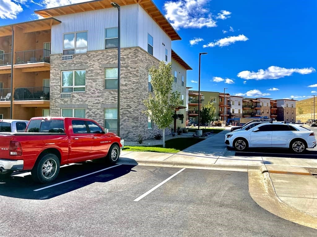 Photos and Video of Grant Creek Village Apartments in Missoula, MT