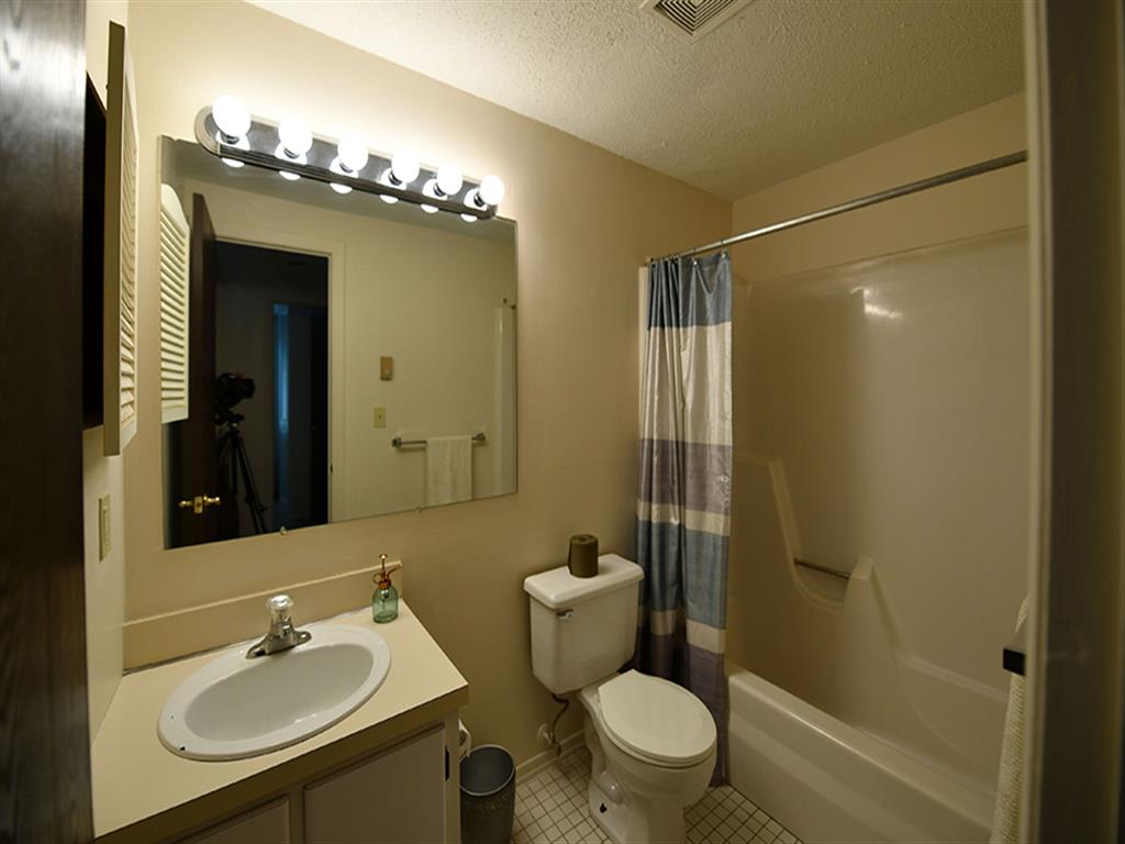 Photos and Video of Peppertree Apartments in Groton, CT