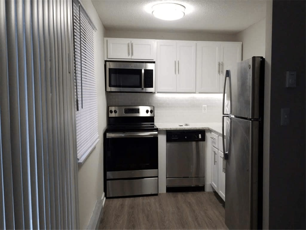 Photos and Video of Peppertree Apartments in Groton, CT