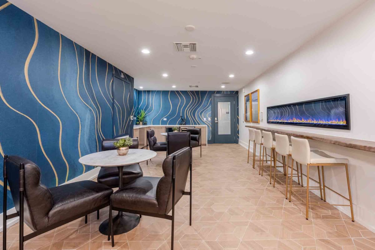 Shared tables and bar seating at Slate Scottsdale.