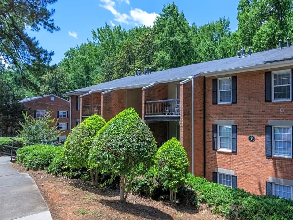 Apartments for Rent in Stone Mountain, GA Mountain Oaks