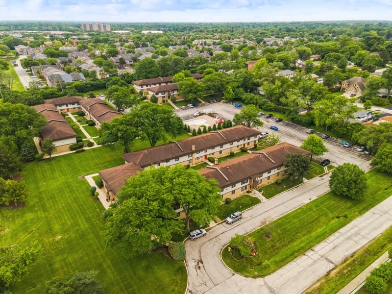 Apartments For Rent in Clarendon Hills, Illinois The Clarendon