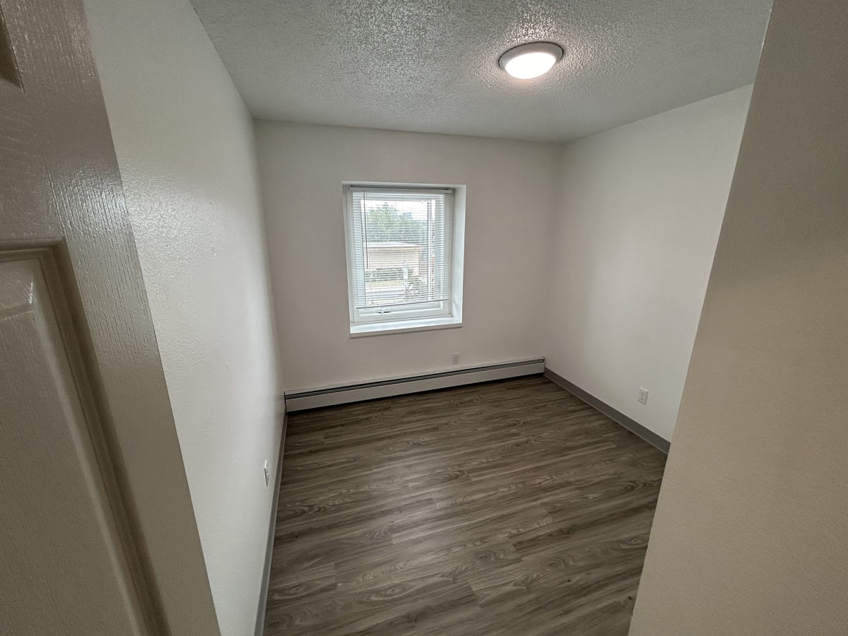 Apartments For Rent in Anchorage Kings Court Photos