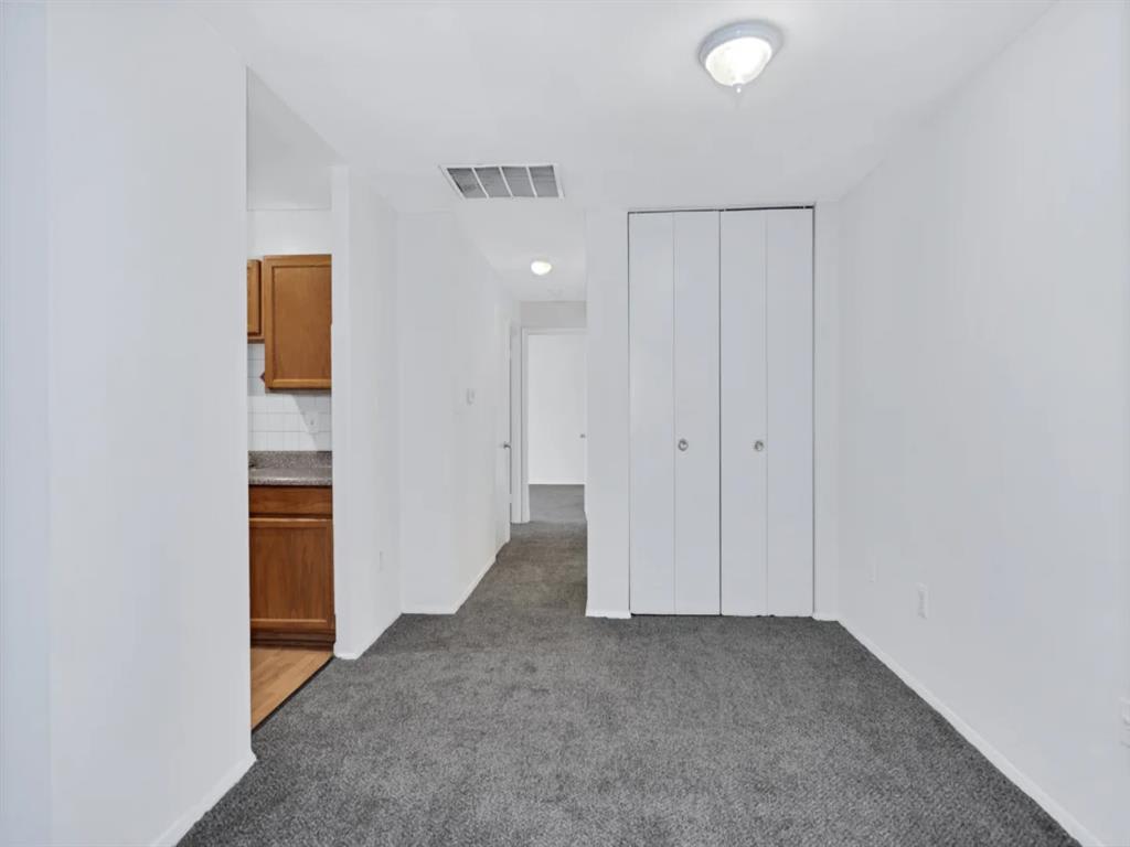 Photos and Video of Briarwood Apartments in Dumfries, VA