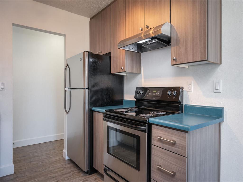 Photos and Video of Beverly Grove Apartments in Portland, OR