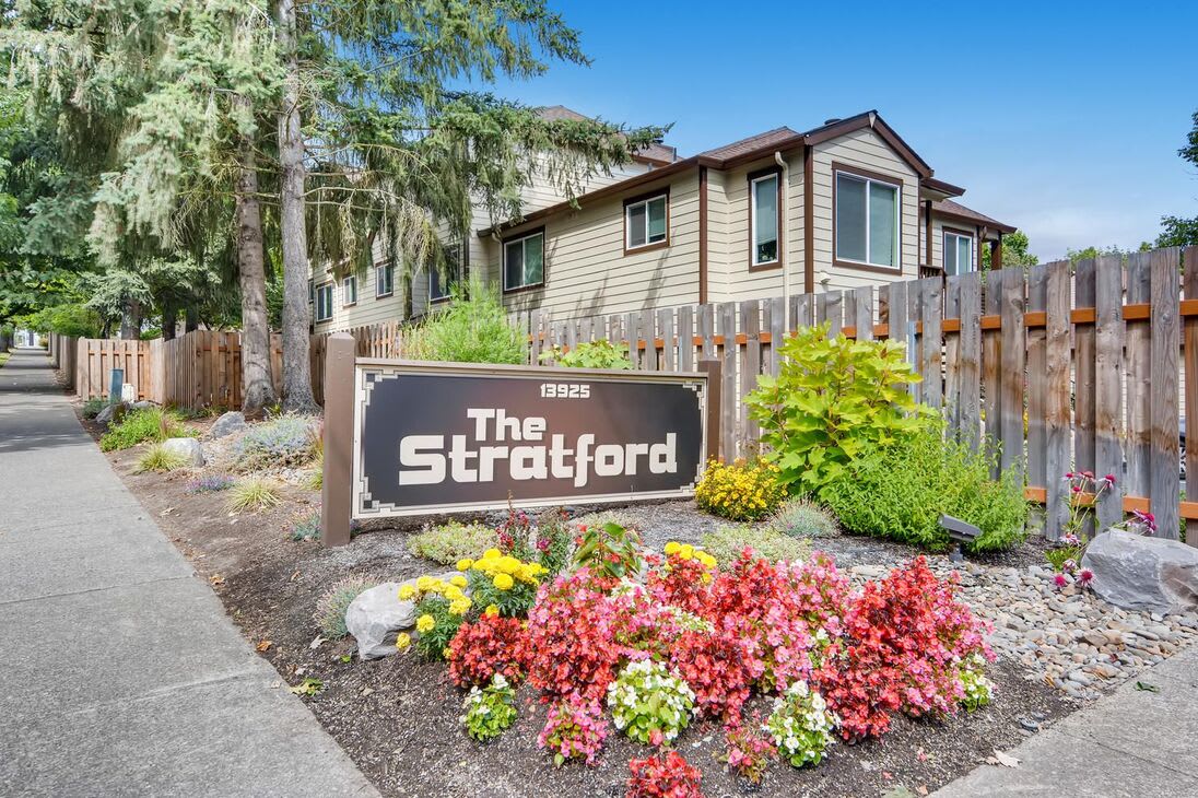 Photos and Video of Stratford Apartments in Beaverton, OR
