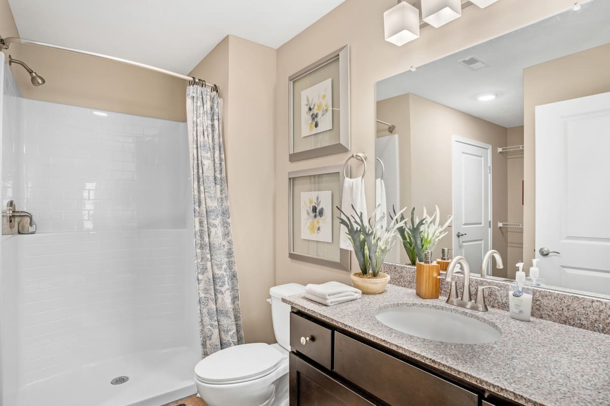 Redwood Altoona Photos View Altoona IA apartment rentals images