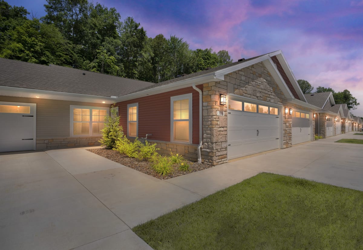 Redwood Copley Photos View Copley, Ohio apartment rentals images