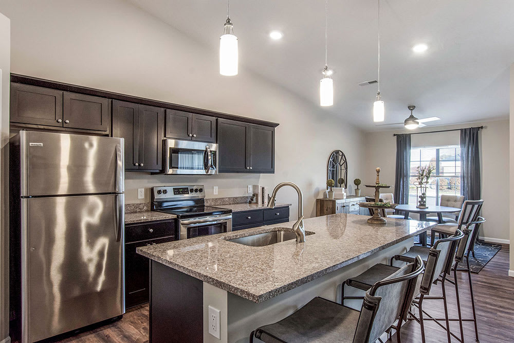 Holt MI Redwood Holt Apartment Rentals Photo and Video Gallery