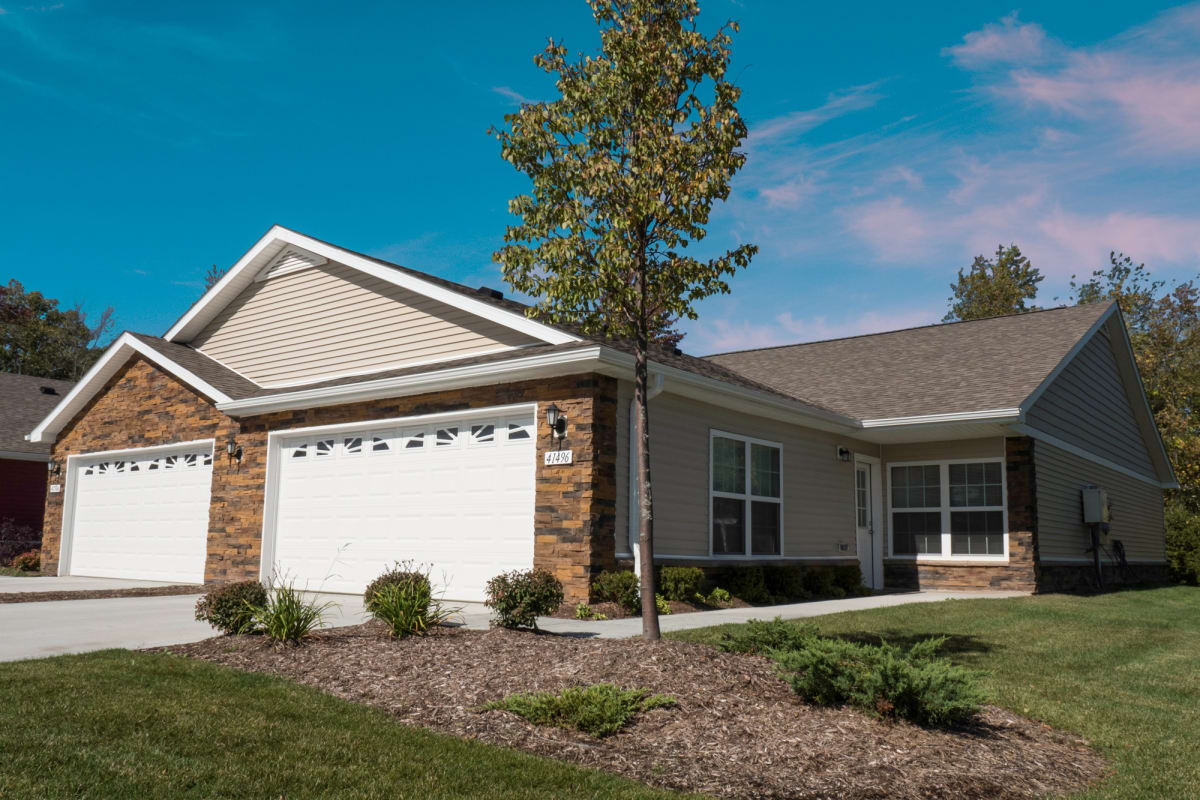 Noblesville Indiana Redwood Noblesville Harewood Drive N Apartment