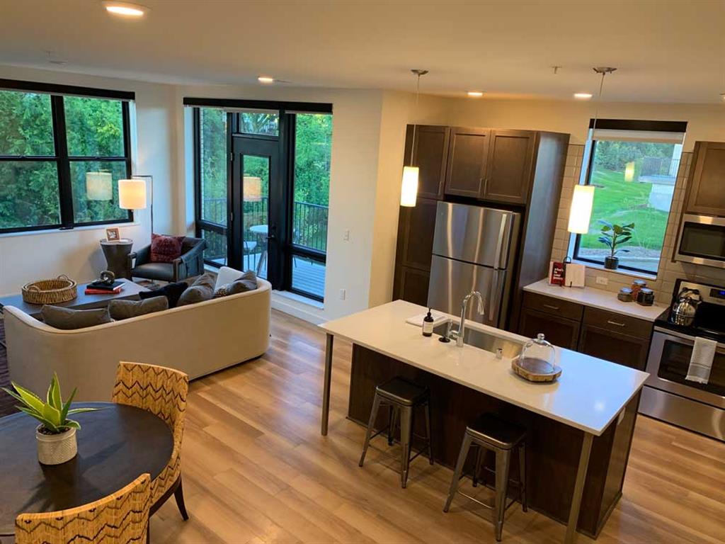 Apartments for Rent in Franklin, WI Statesman Apartments