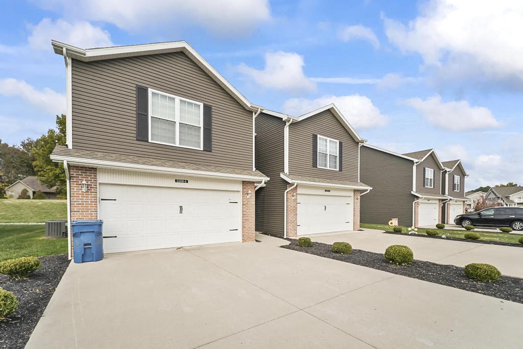 Apartments for Rent Carbondale, IL Storyboard on Black Diamond