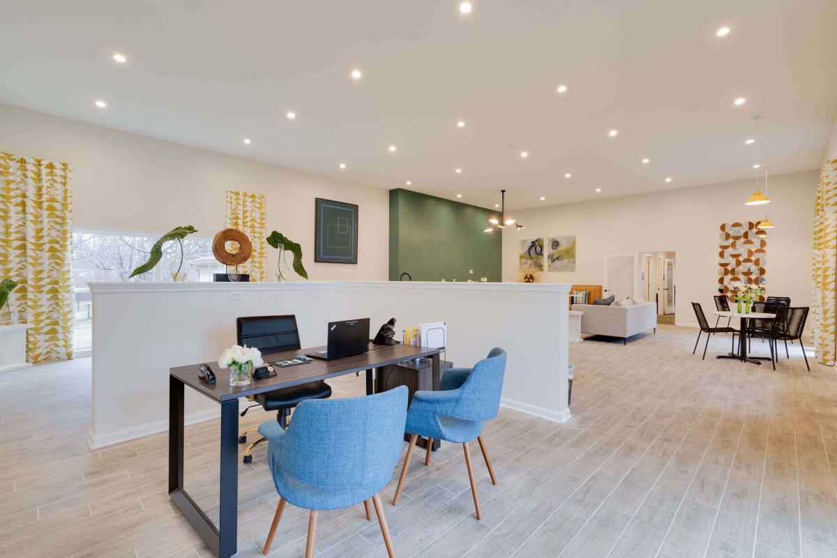 Apartments for Rent in Jeffersontown Station JTown