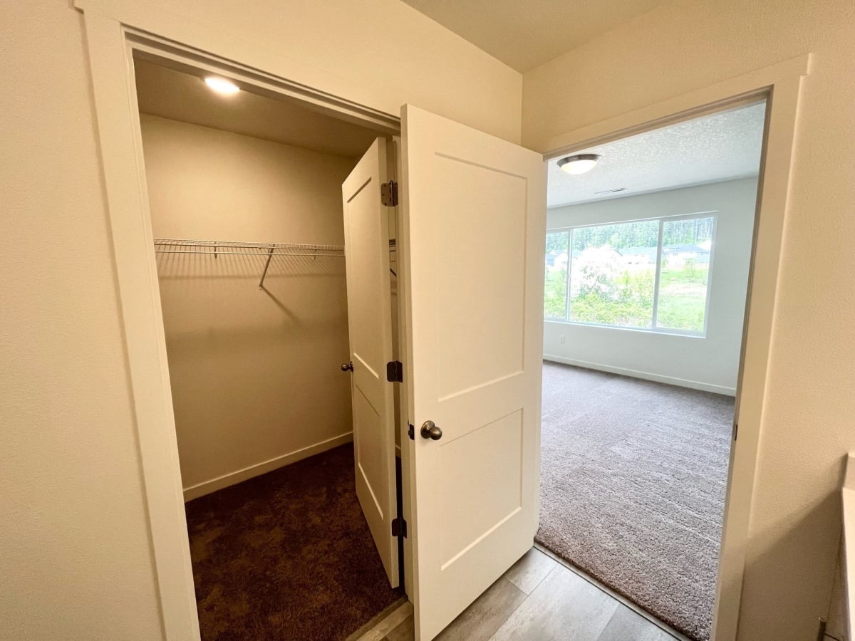 Townhomes for Rent in Camas, WA Thrive at Green Mountain Photo Gallery