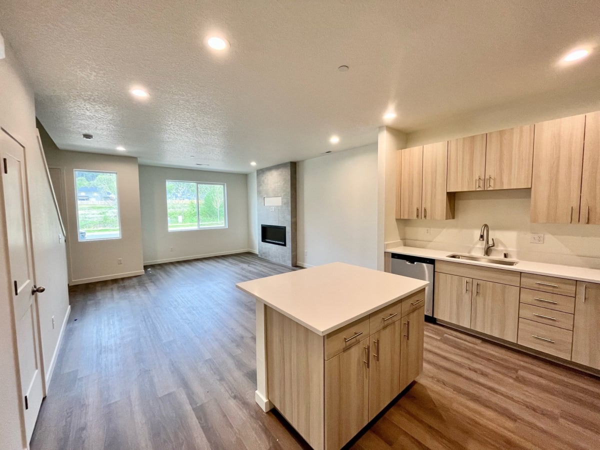 Townhomes for Rent in Camas, WA Thrive at Green Mountain Photo Gallery