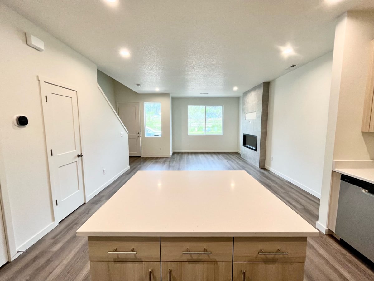 Townhomes for Rent in Camas, WA Thrive at Green Mountain Photo Gallery