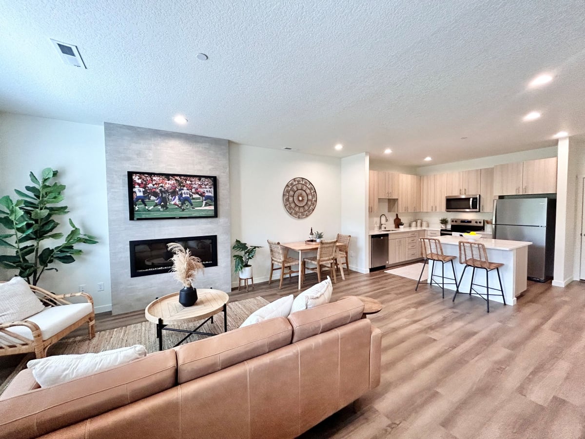 Townhomes for Rent in Camas, WA Thrive at Green Mountain Photo Gallery