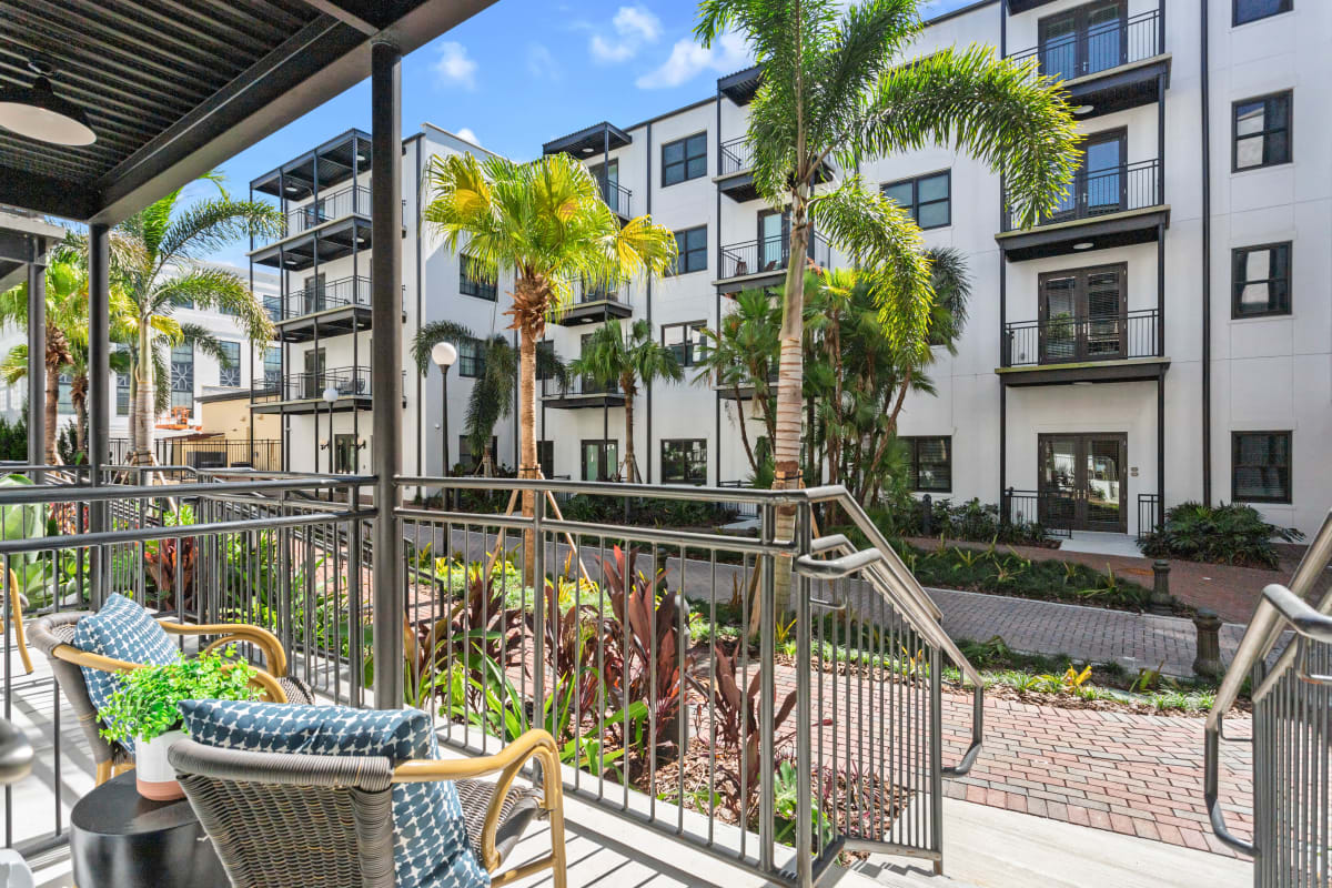 33605-apartments-fl-casa-marti