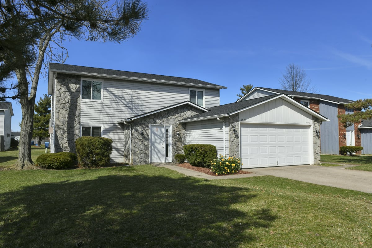 Townhomes for Rent in Lorain, Ohio Evergreen Village