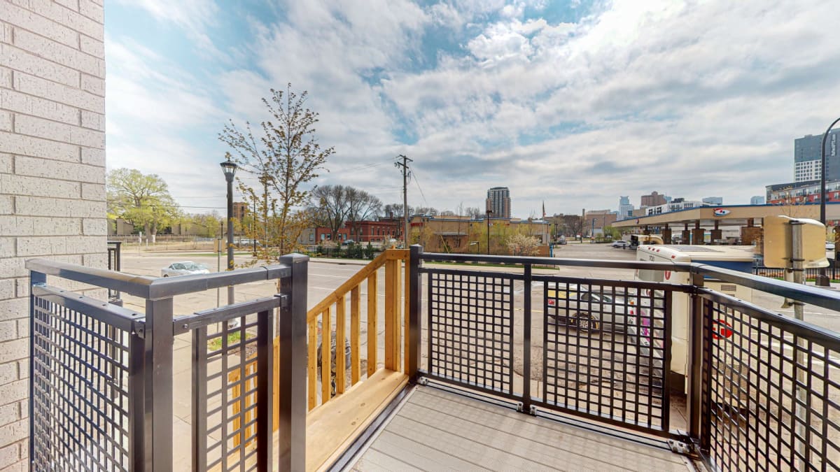 Apartments for Rent in Northeast Minneapolis 700 Central Apartments