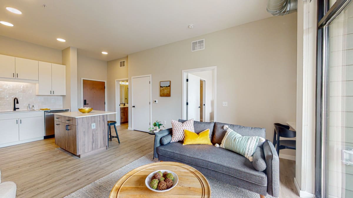 Apartments for Rent in Northeast Minneapolis 700 Central Apartments