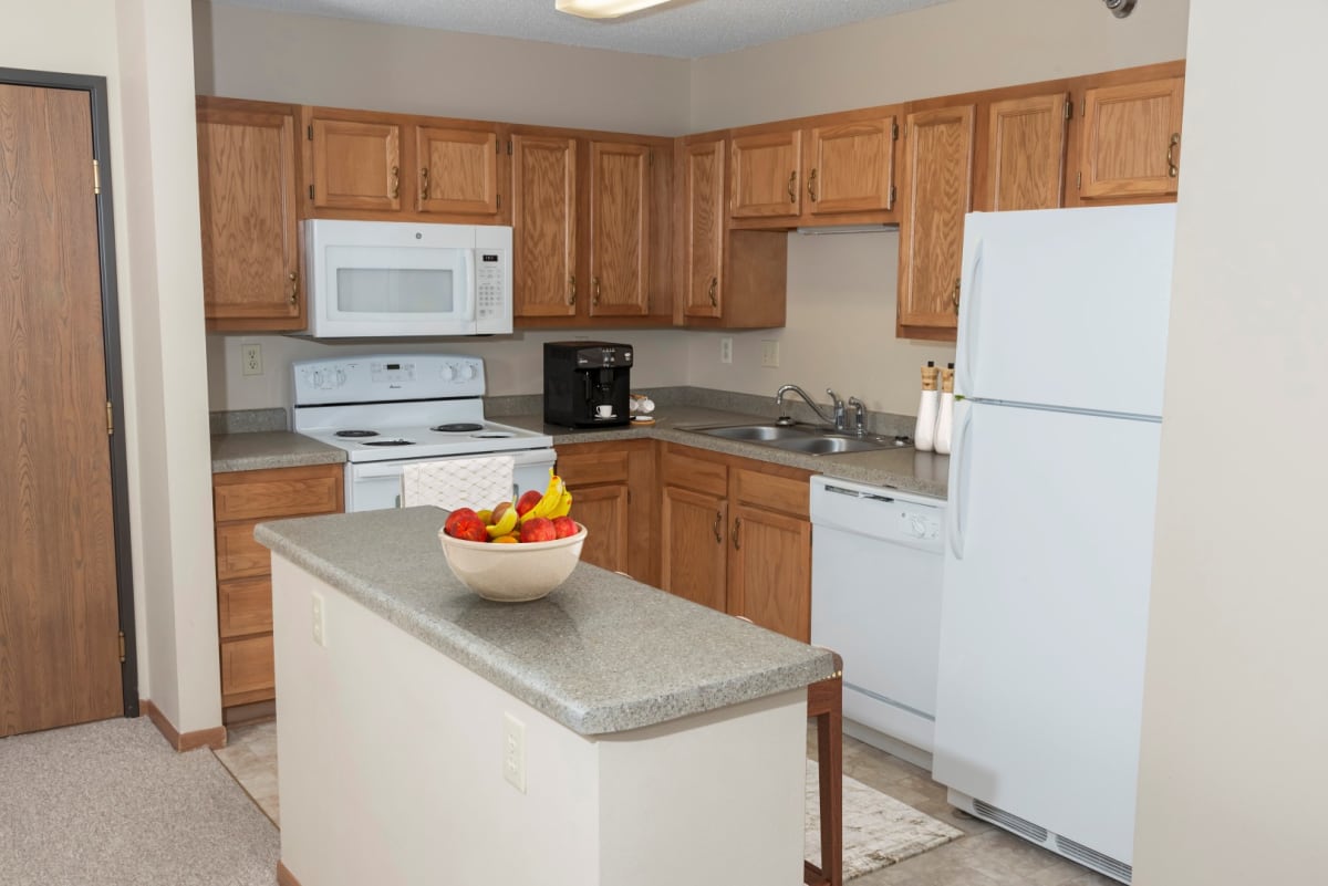 Mahtomedi Apartments for Rent Briarcliff Apartments Photos