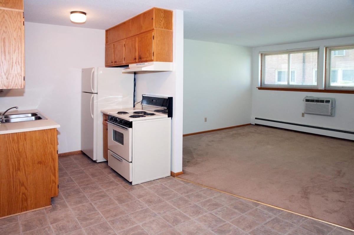 Photos and Video of Plaza Apartments in St Anthony, MN