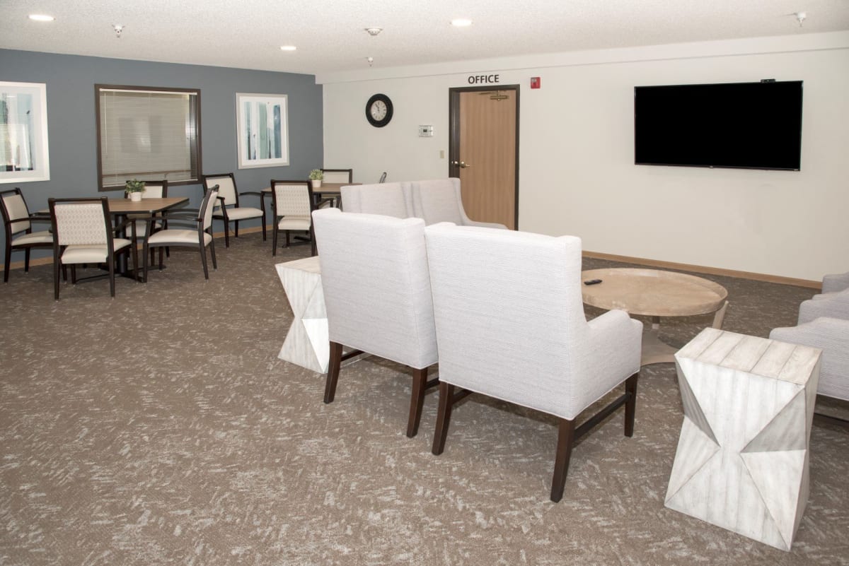 Photos and Video of Osceola Place, a 55+ Community in Saint Paul, MN