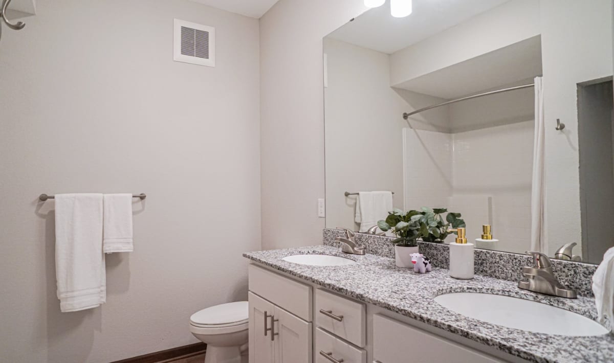 Apartments for Rent in South St Paul The Yards and Backyards Apartments