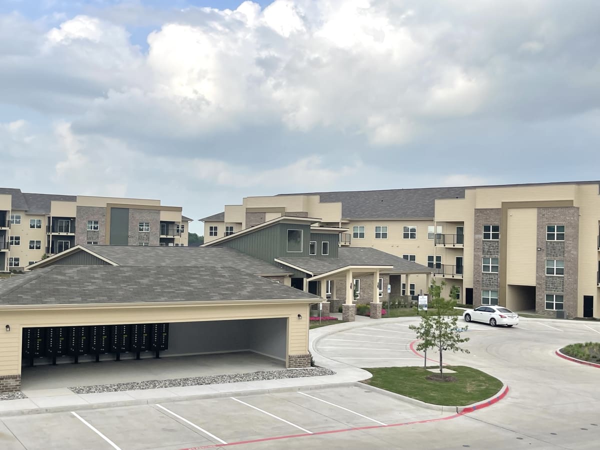 Photos and Video of Whitewing Flats in Princeton, TX