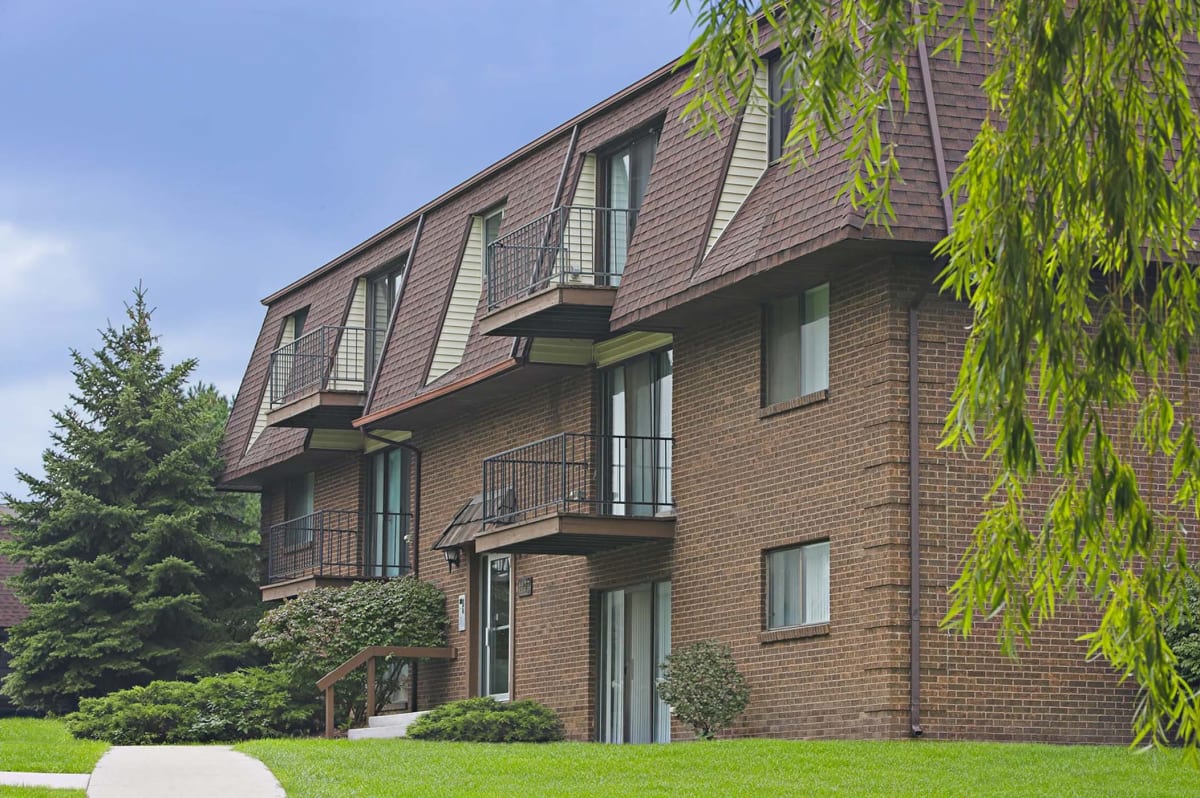 Photos and Video of Walnut Hills in Kentwood, MI